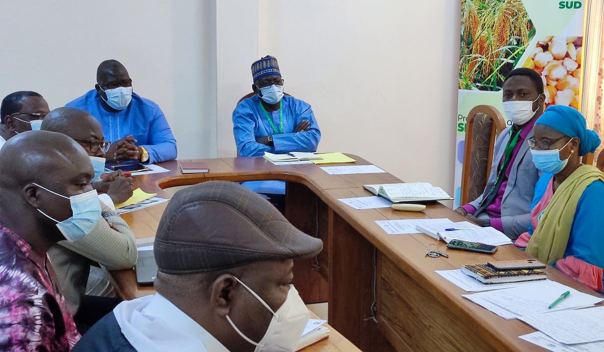 Visite du Maire de la Commune d’Abomey-Calavi à l’INRAB